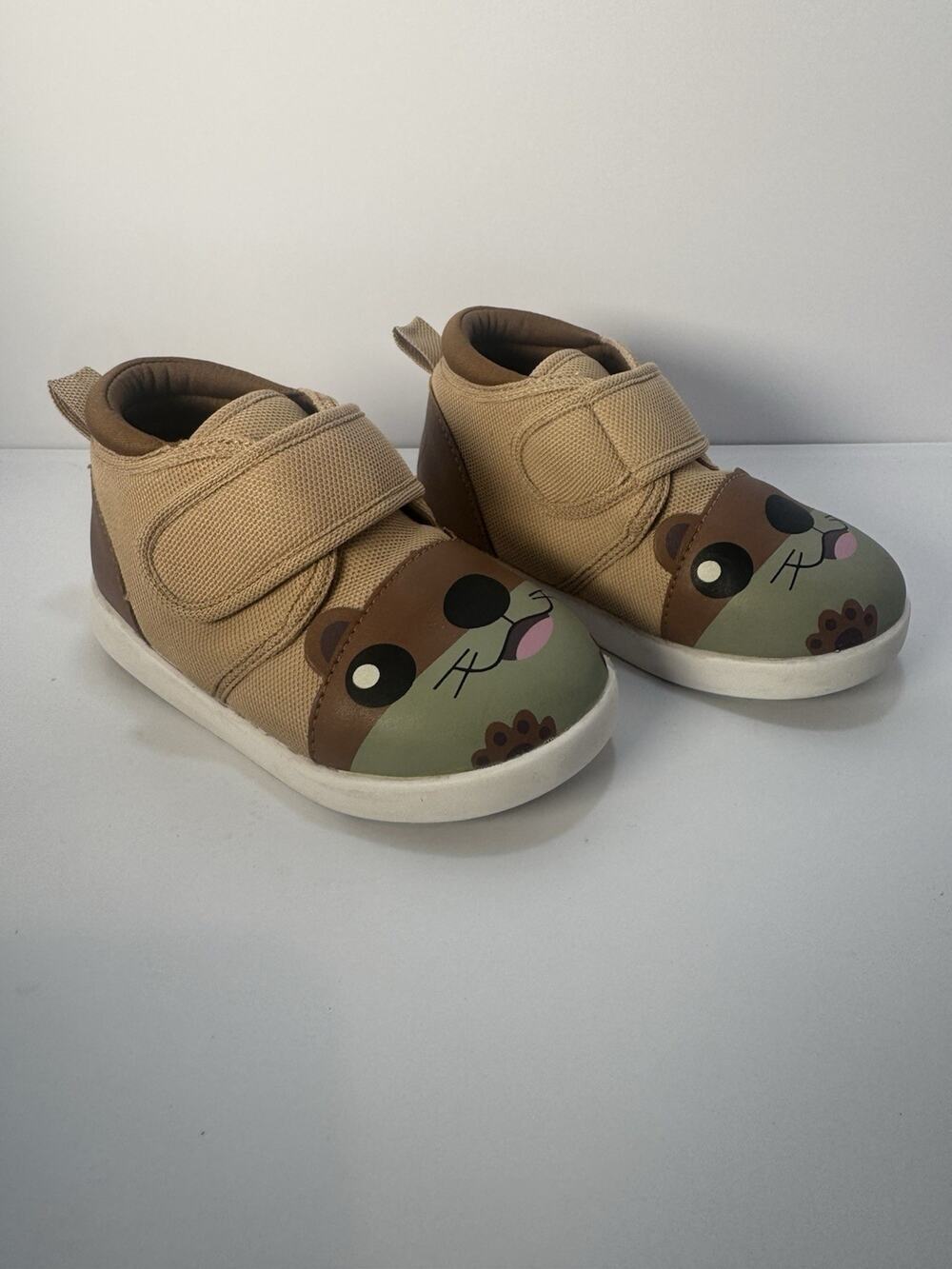 Ikiki Otter Toddler Sneakers Brown Hook Loop Shoes Size 8 Cute Animal